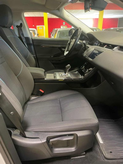 Land Rover Range Rover Evoque 2.0D I4 150CV AWD Business Edition (6)