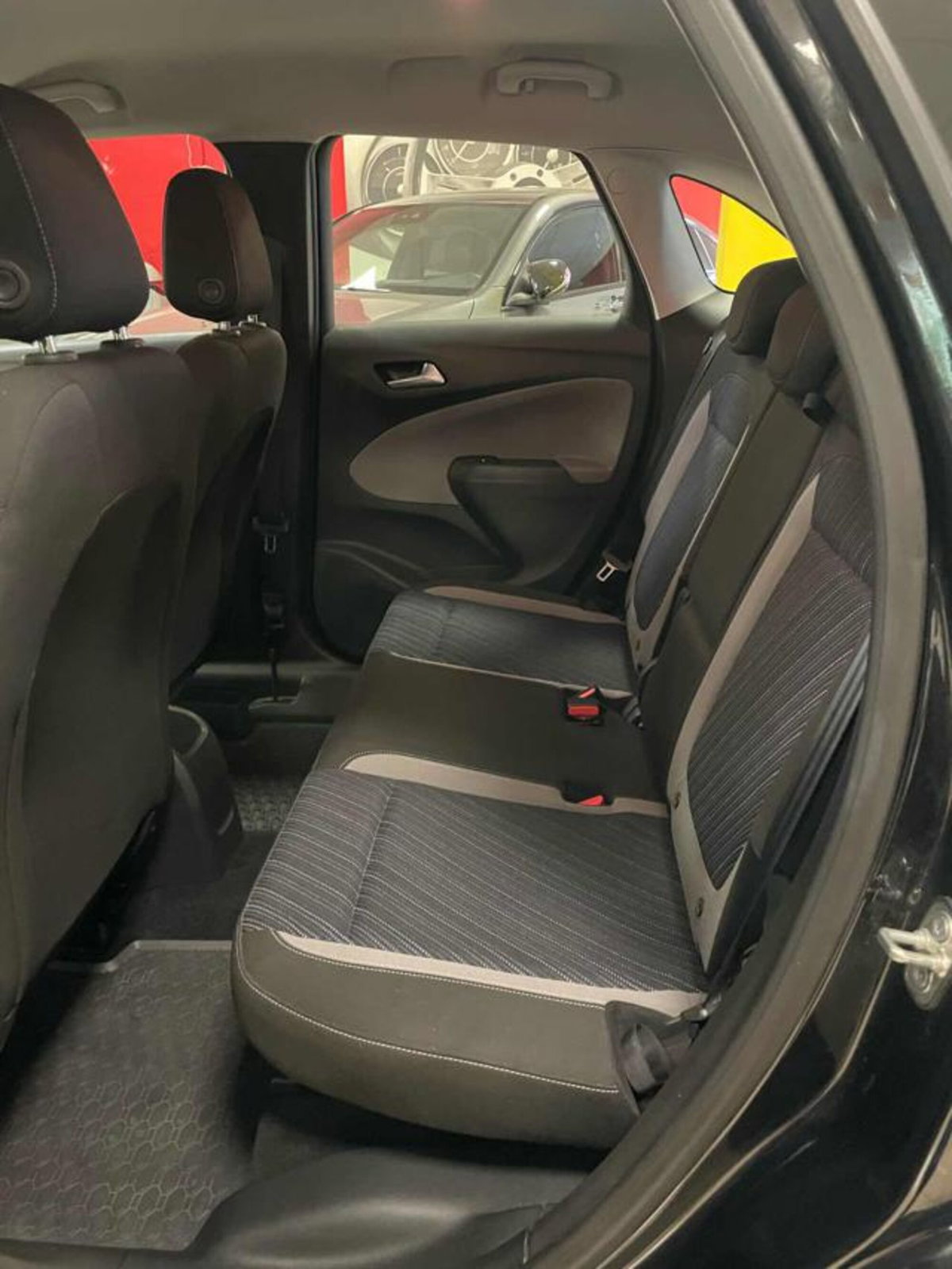 Opel Crossland X 1.2 Turbo 12V 110 CV Start&Stop aut. Ultimate (10)