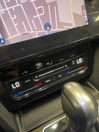 Volkswagen Passat Variant 2.0 TDI SCR EVO DSG Business (5)