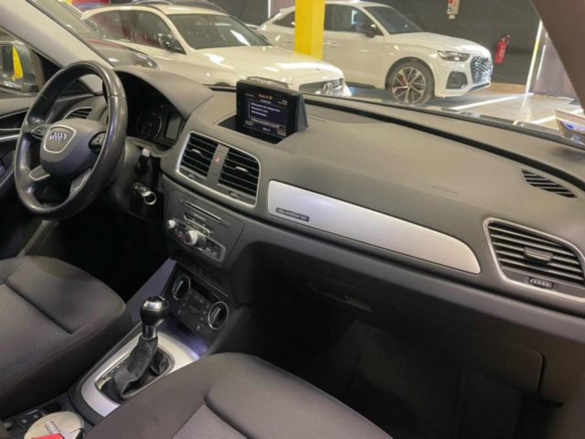 Audi Q3 2.0 TDI 150 CV (7)
