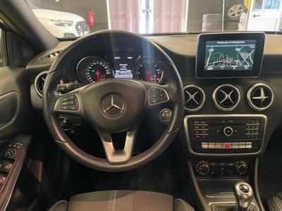 Mercedes-Benz Classe A 180 d Sport (13)