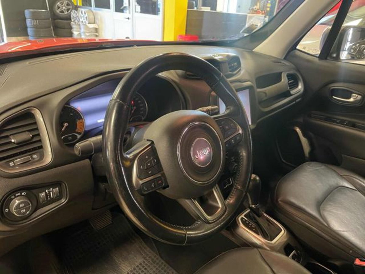 Jeep Renegade 1.6 Mjt 120 CV Longitude (11)