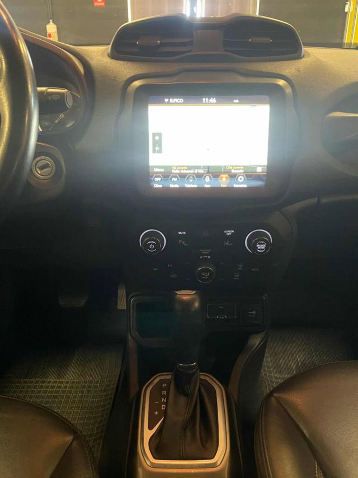 Jeep Renegade 1.6 Mjt 120 CV Longitude (13)