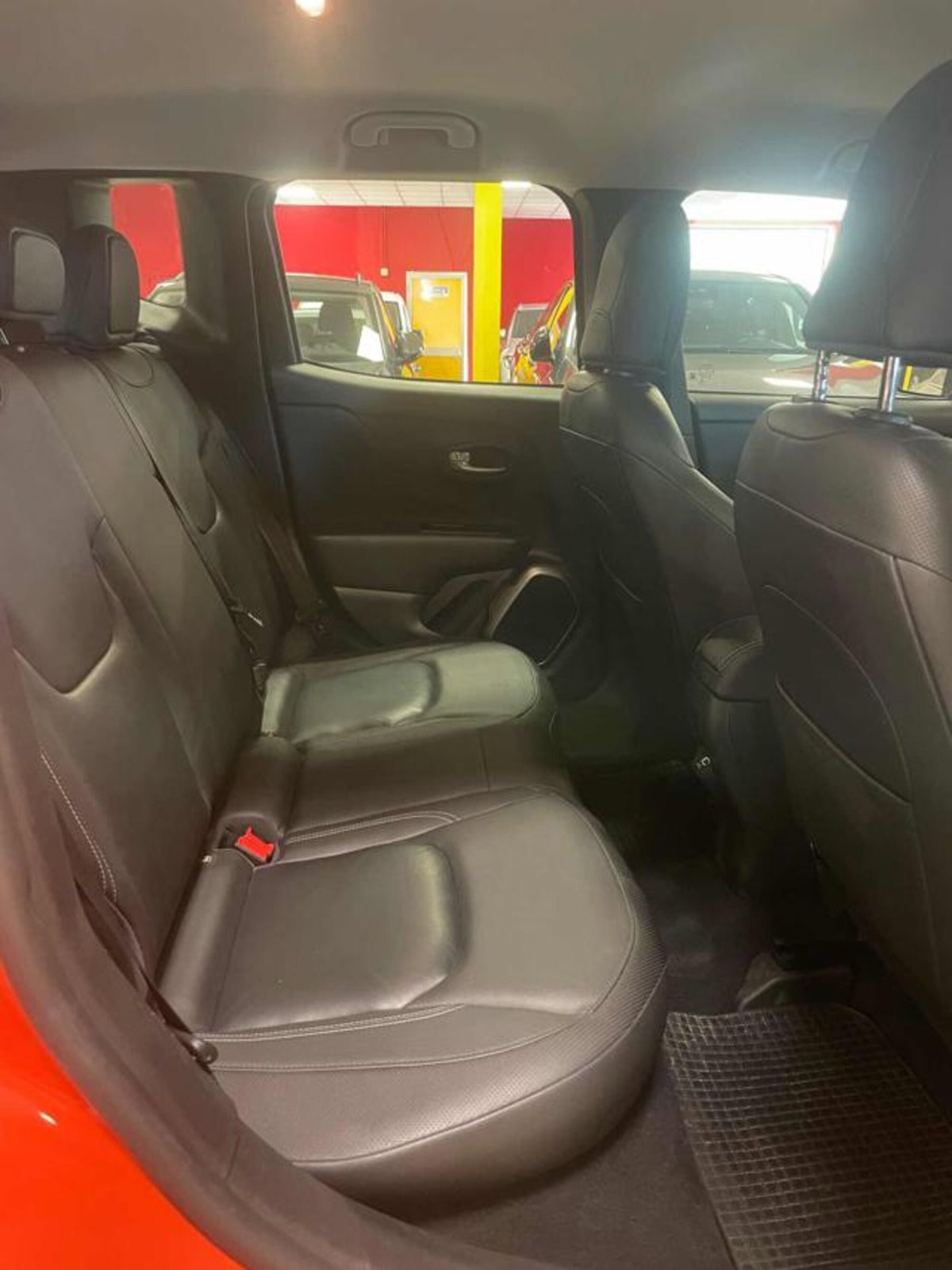 Jeep Renegade 1.6 Mjt 120 CV Longitude (8)