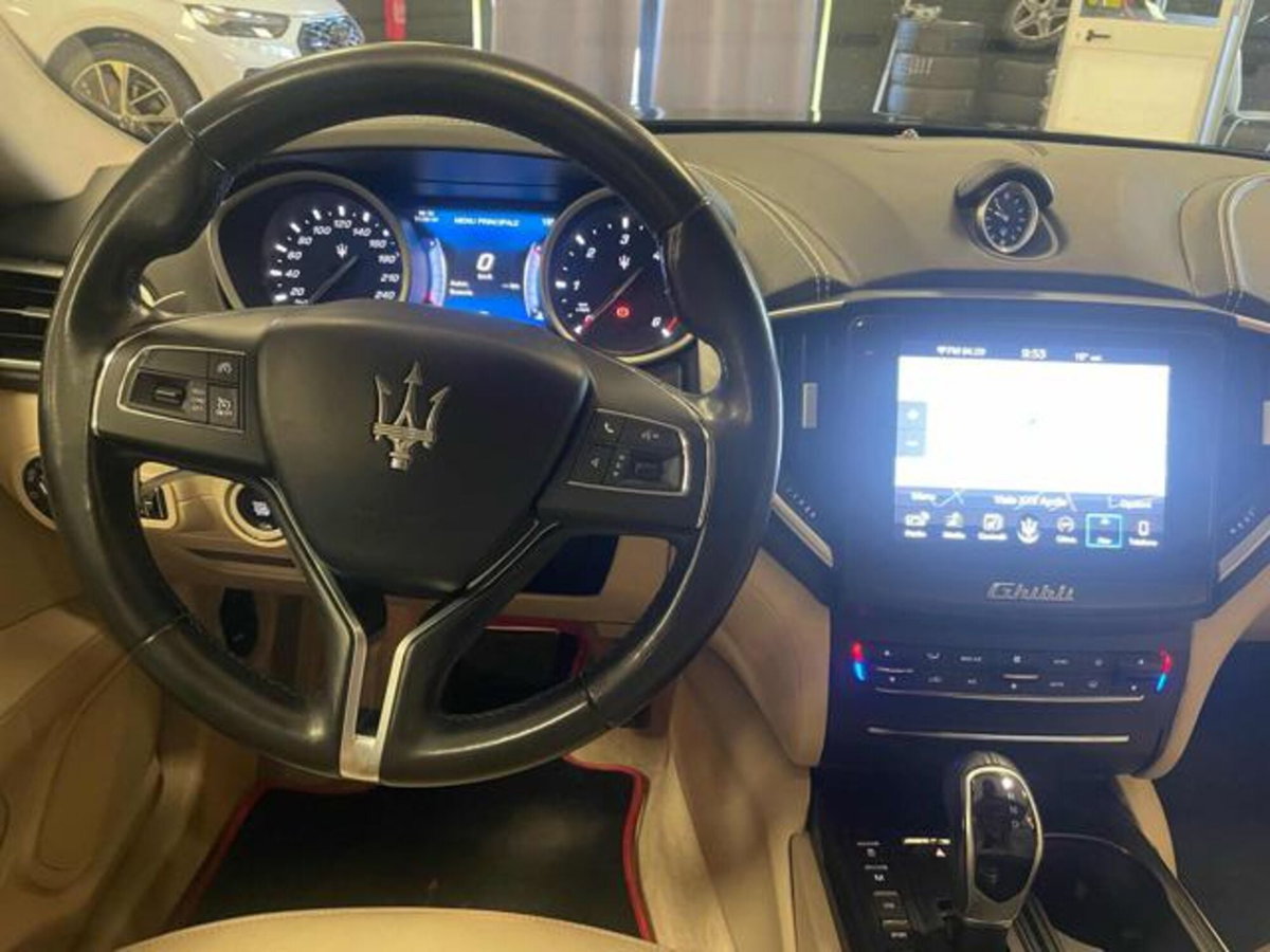 Maserati Ghibli Ghibli V6 Diesel 275 CV Gransport (13)