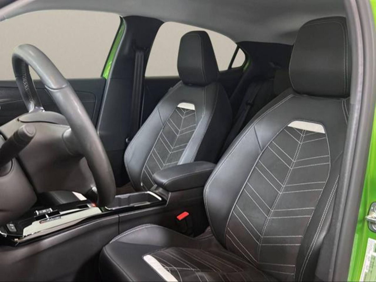 Opel Mokka electric Ultimate 136cv (9)