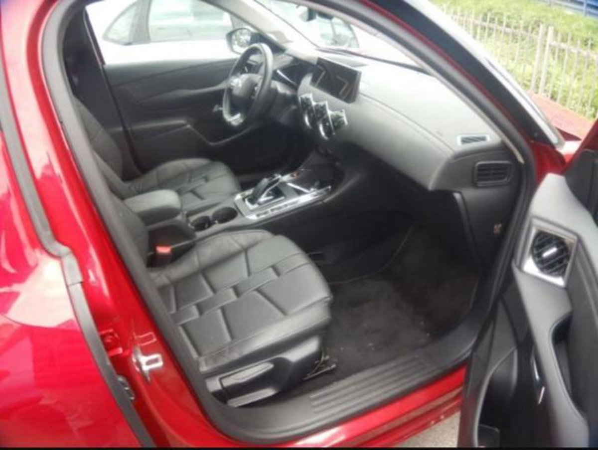 Ds DS 3 50kWh e-tense Opera auto (7)