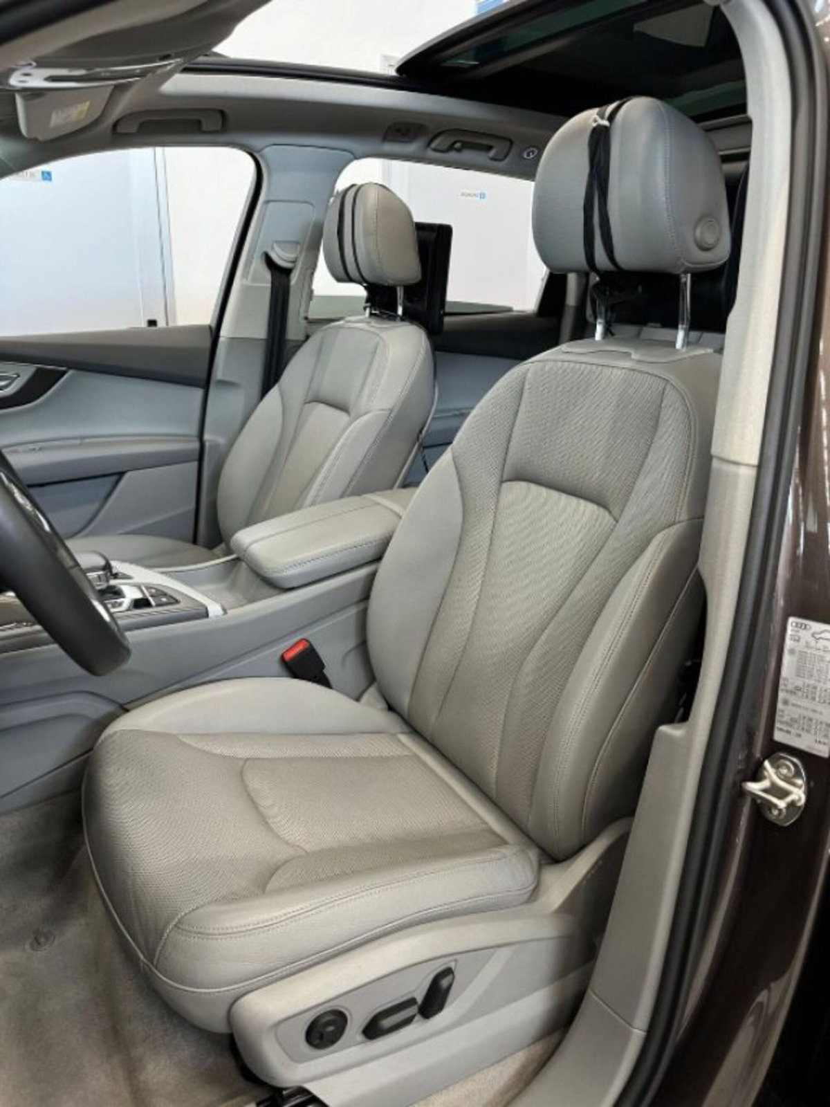 Audi Q7 3.0 TDI 272 CV quattro tiptronic Business Plus (12)