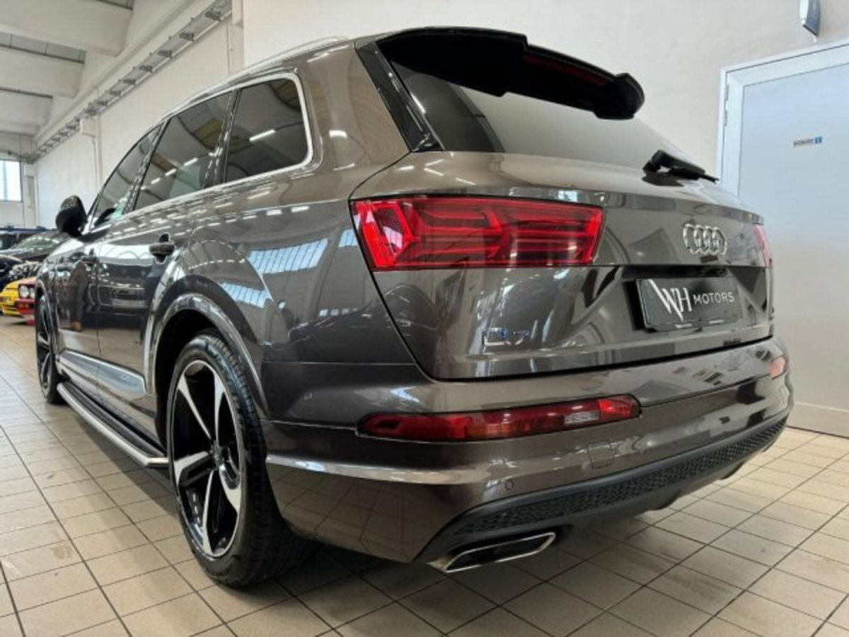 Audi Q7 3.0 TDI 272 CV quattro tiptronic Business Plus (4)