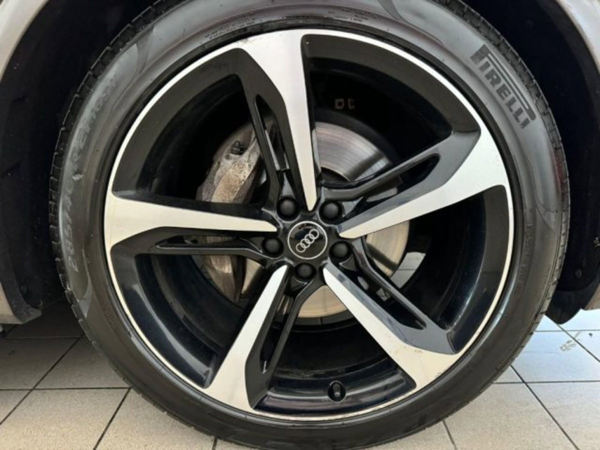 Audi Q7 3.0 TDI 272 CV quattro tiptronic Business Plus (7)