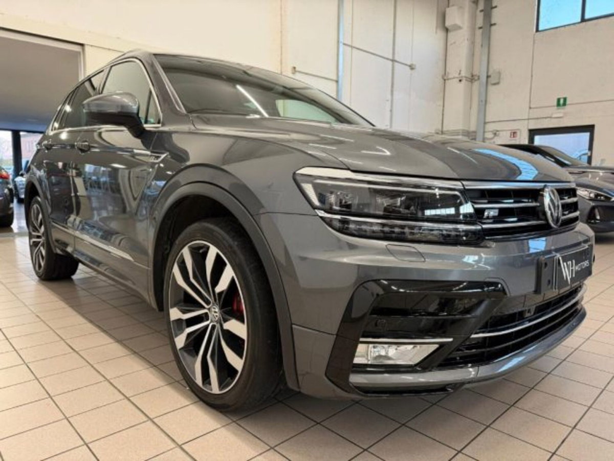 Volkswagen Tiguan 2.0 BiTDI SCR DSG 4MOTION Executive R-Line BMT (3)