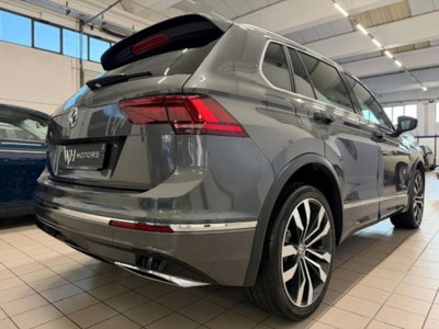 Volkswagen Tiguan 2.0 BiTDI SCR DSG 4MOTION Executive R-Line BMT (6)