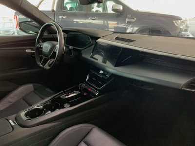 Audi e-Tron GT e-tron GT quattro (10)