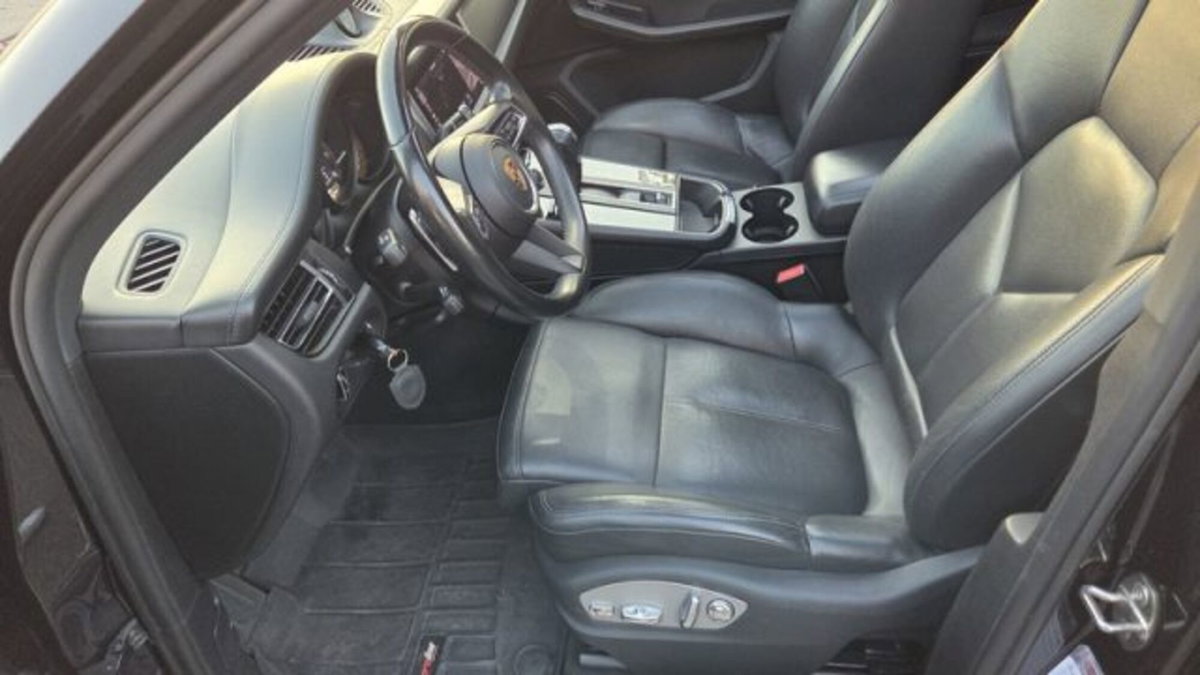 Porsche Macan 2.0 265cv pdk (18)