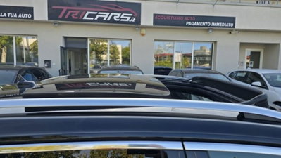 Volkswagen T-Roc 2.0 tdi R-Line 115cv (2)