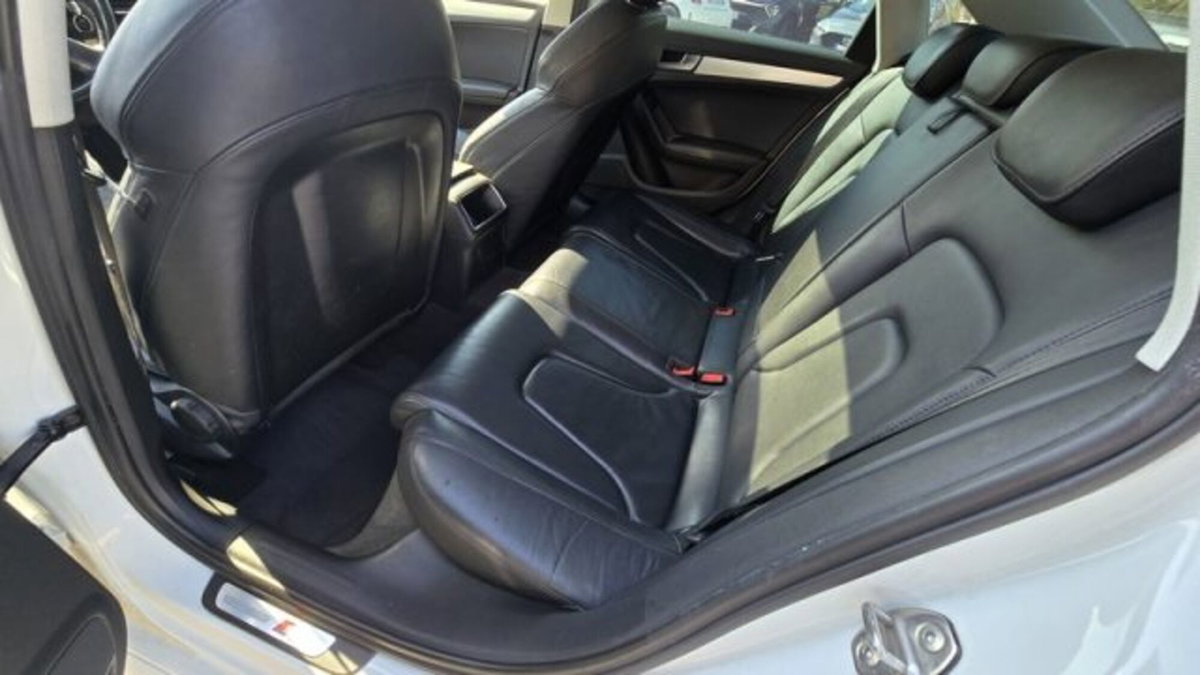 Audi A4 2.0 TDI 170CV F.AP. quattro (12)