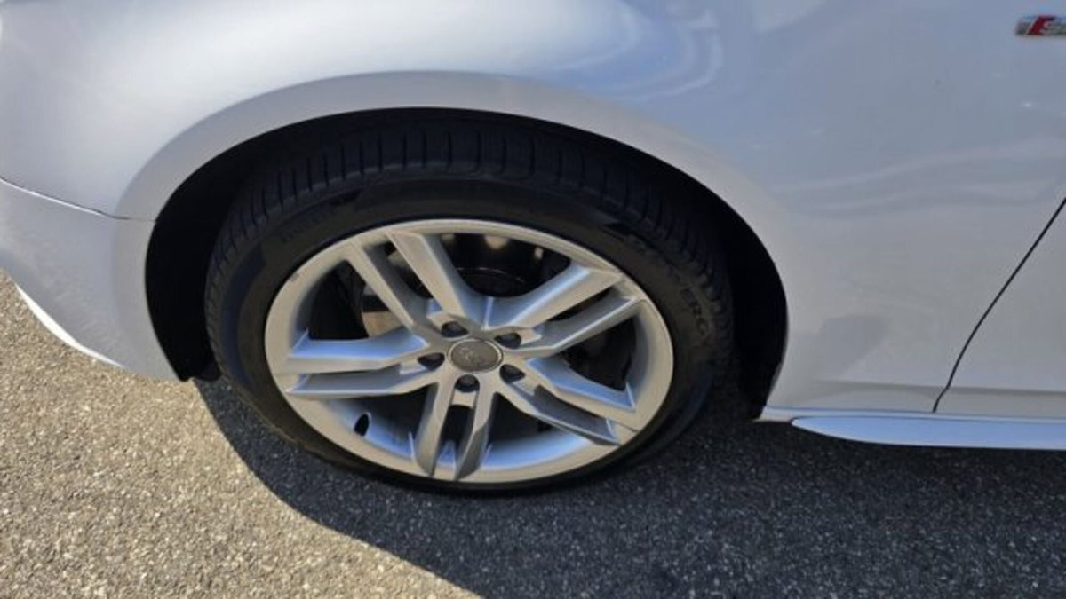 Audi A4 2.0 TDI 170CV F.AP. quattro (6)