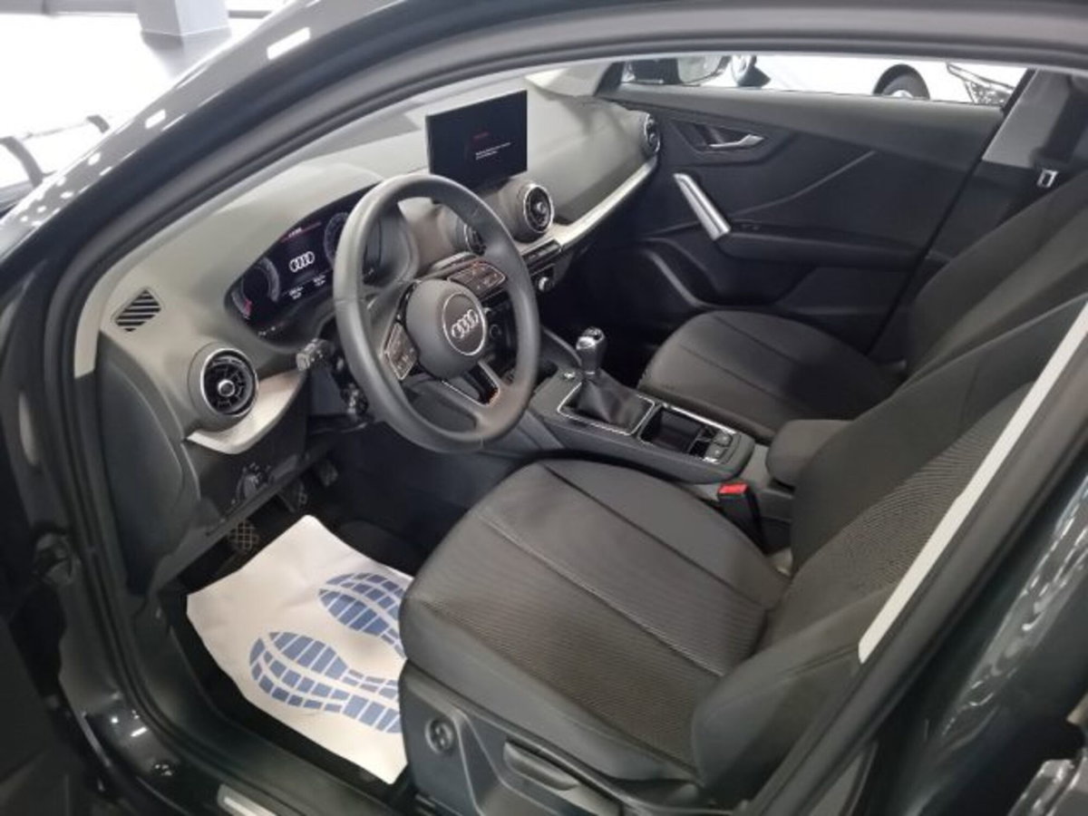 Audi Q2 Q2 30 TFSI Business (10)
