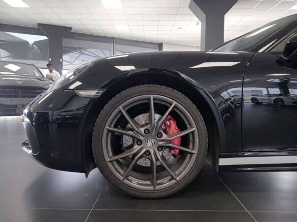 Porsche 718 Boxster  Boxster 2.0 300cv (12)