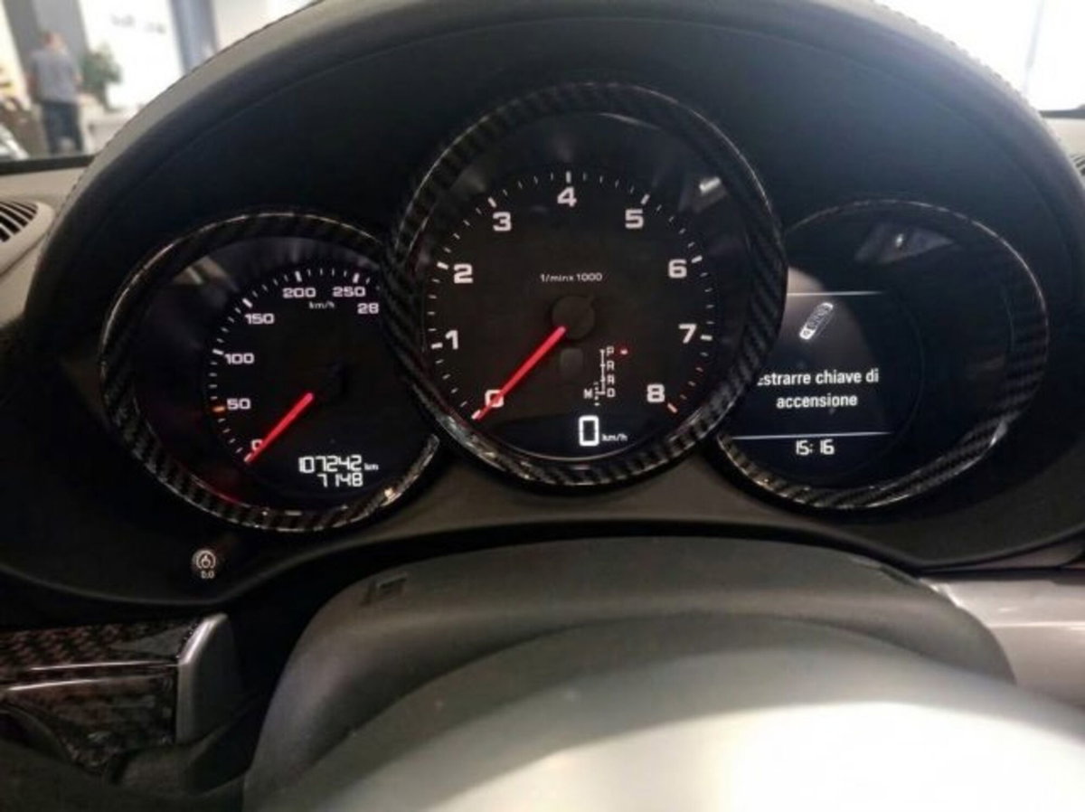 Porsche 718 Boxster  Boxster 2.0 300cv (19)