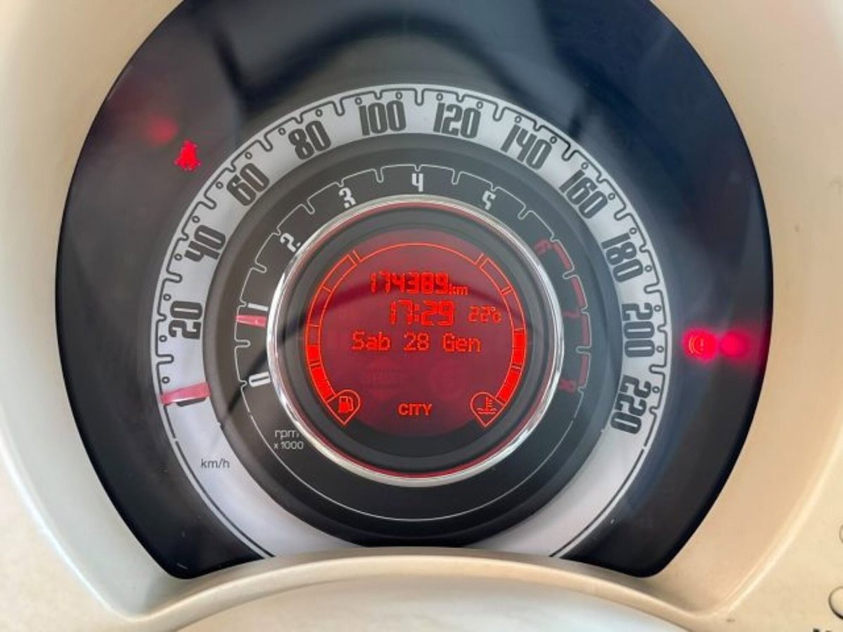 Fiat 500 1.2 Lounge (13)