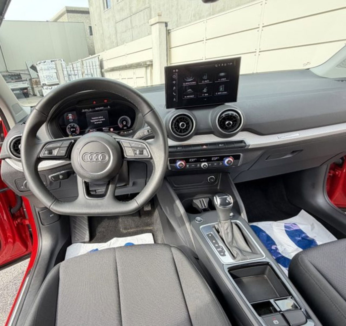 Audi Q2 Q2 35 TDI S tronic Business (12)