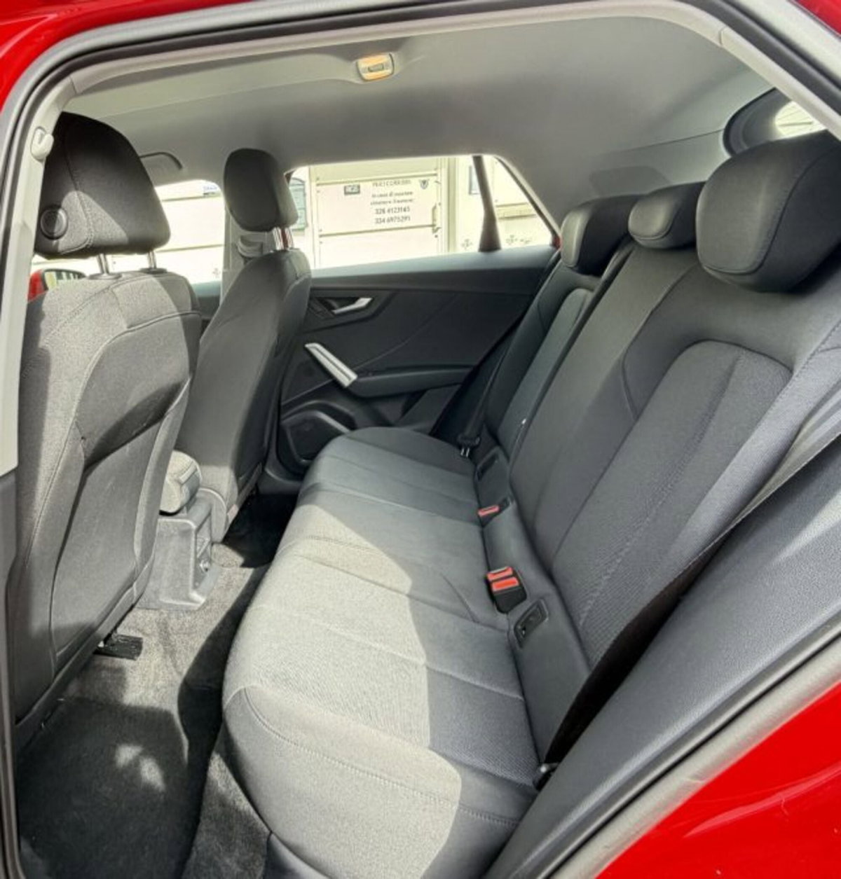 Audi Q2 Q2 35 TDI S tronic Business (8)