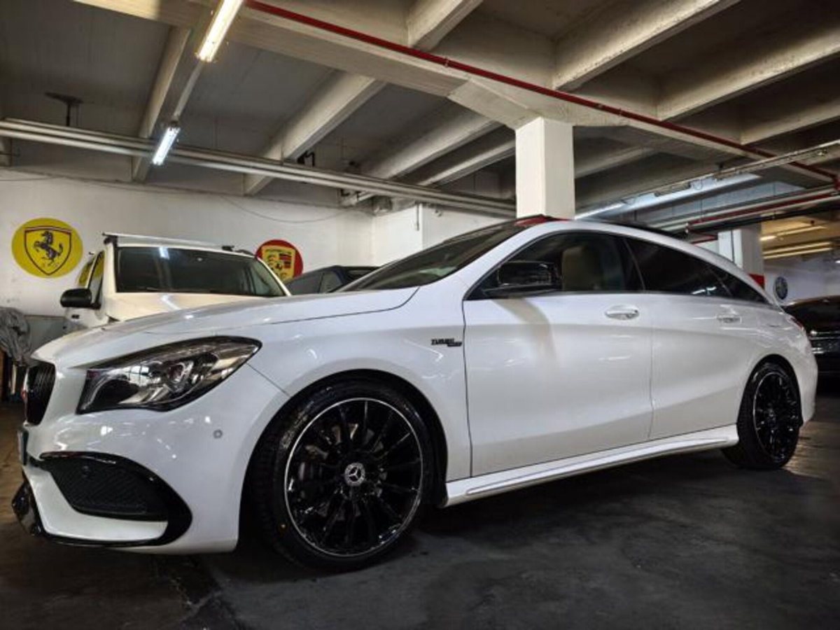 Mercedes-Benz CLA Shooting Brake 220 4Matic Automatic Premium