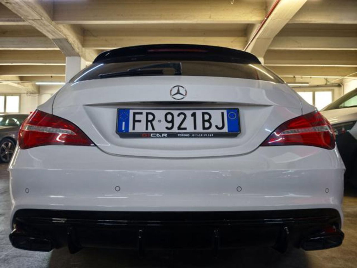 Mercedes-Benz CLA Shooting Brake 220 4Matic Automatic Premium (4)