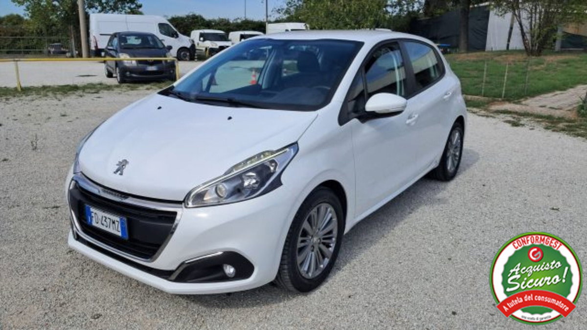 Peugeot 208 82 5 porte Active