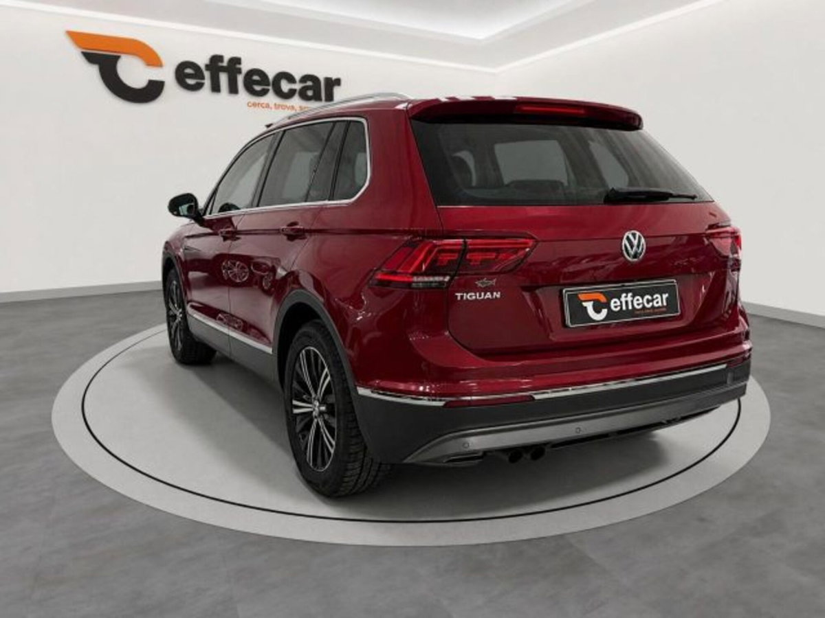 Volkswagen Tiguan 1.4 TSI 150 CV DSG Executive ACT BlueMotion Tech. (4)