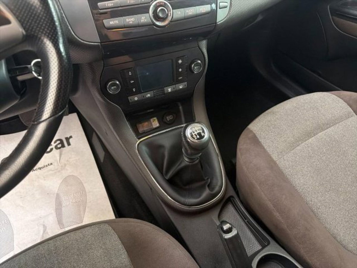 Fiat Bravo 1.9 MJT 120 CV Emotion (11)
