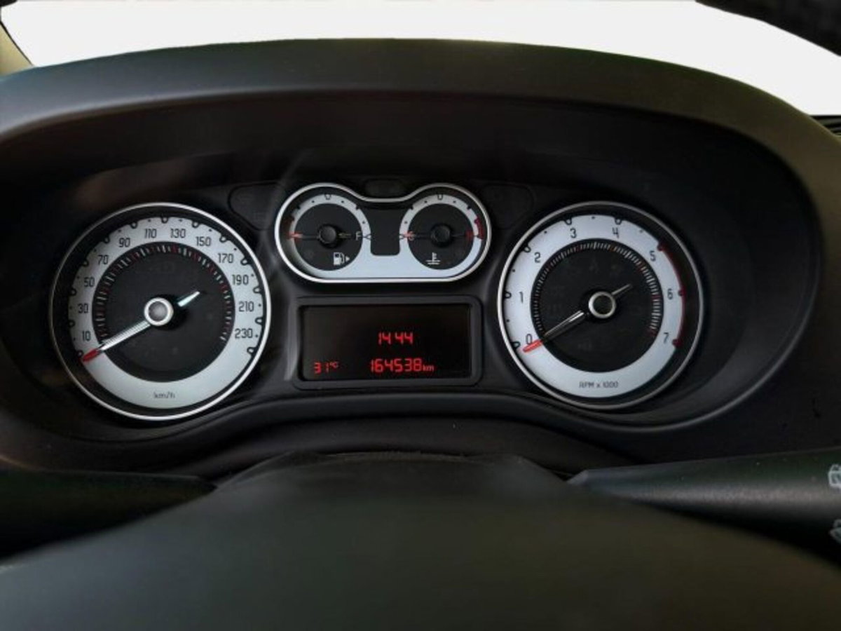 Fiat 500L 1.3 Multijet 95 CV (9)