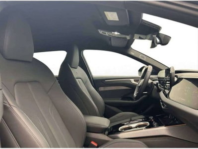 Audi A6 Avant e-Tron performance Business Advanced 367cv (7)
