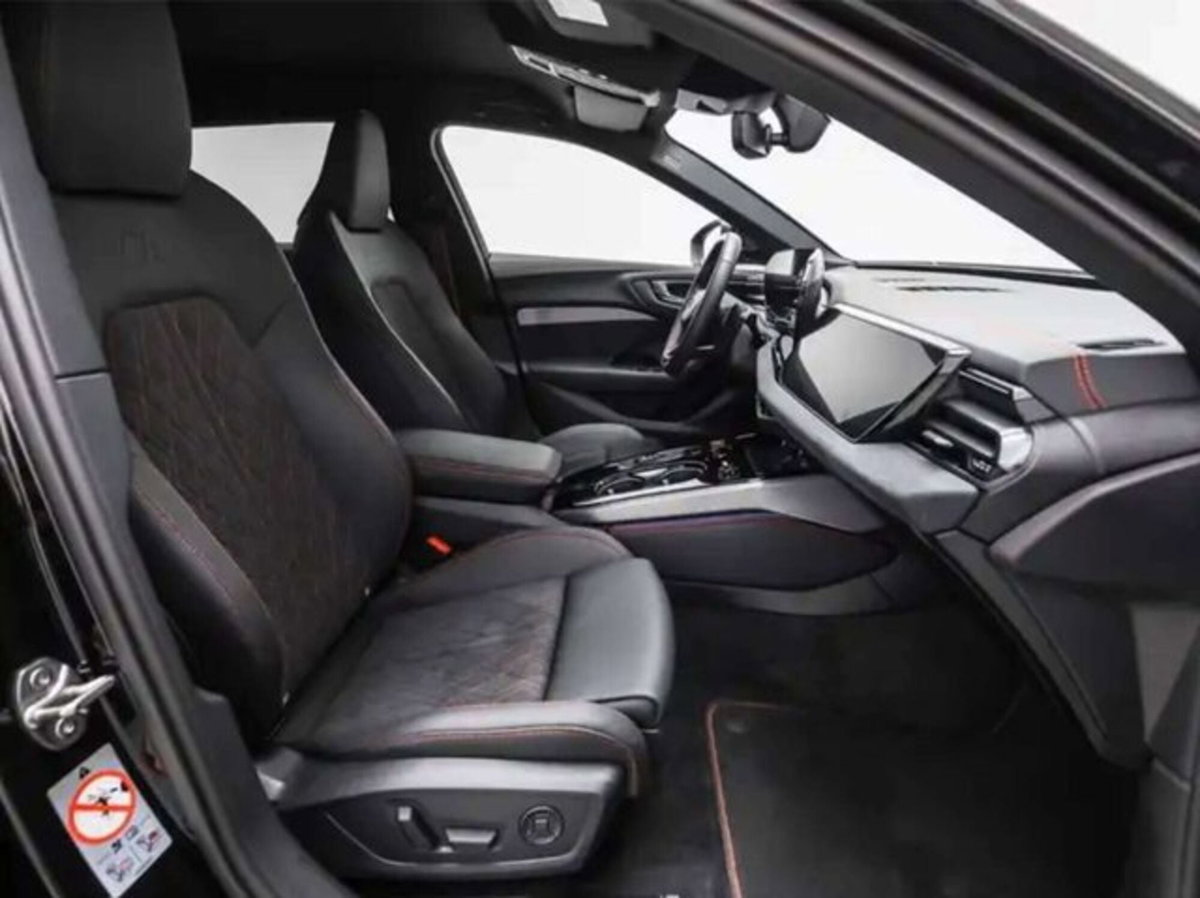 Audi A5 Avant 2.0 e-hybrid S line edition quattro 367cv s-tronic (5)