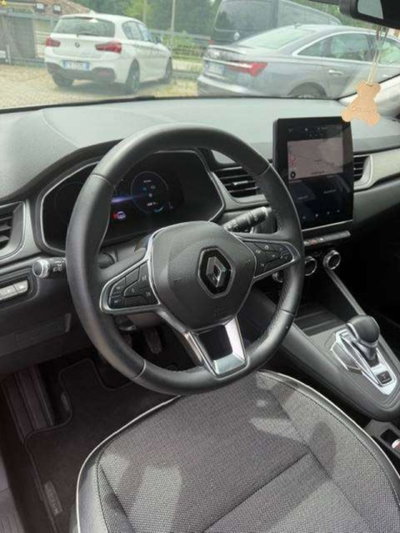Renault Captur Plug-in Hybrid E-Tech 160 CV Intens (13)