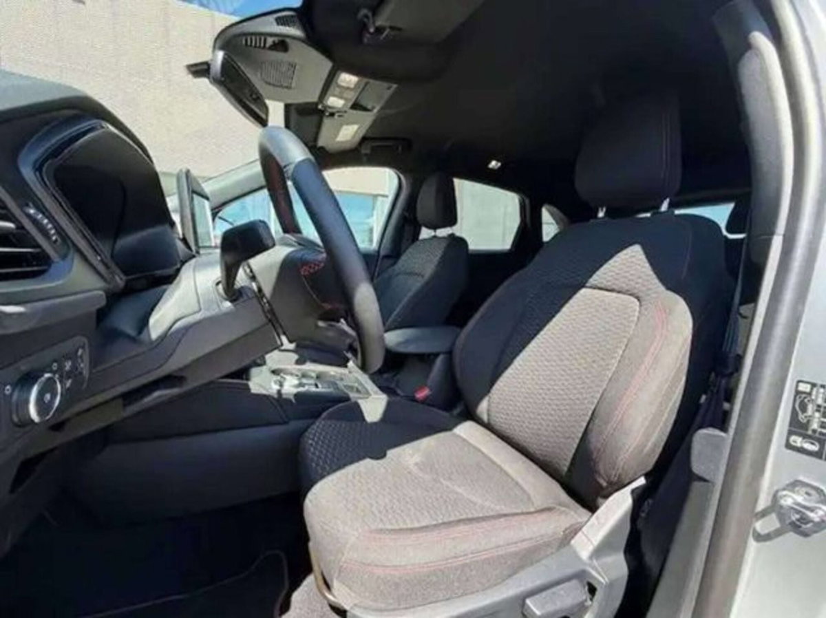Ford Kuga 2.5 full hybrid ST-Line X 2wd 180cv auto (8)