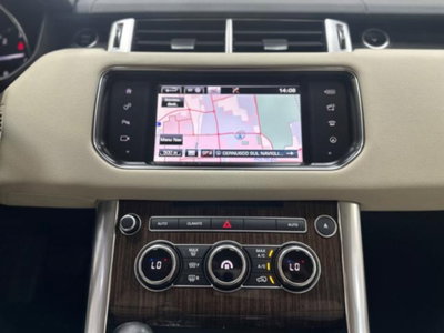 Land Rover Range Rover Sport 3.0 TDV6 HSE (8)