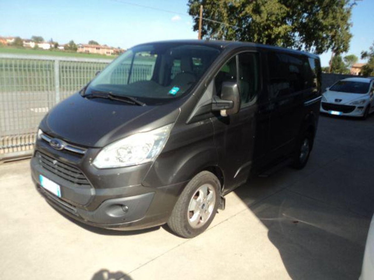 Ford Tourneo Custom 310 2.0 TDCi 130CV PC Titanium