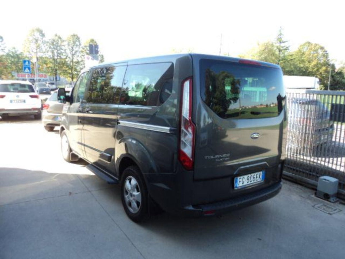 Ford Tourneo Custom 310 2.0 TDCi 130CV PC Titanium (5)