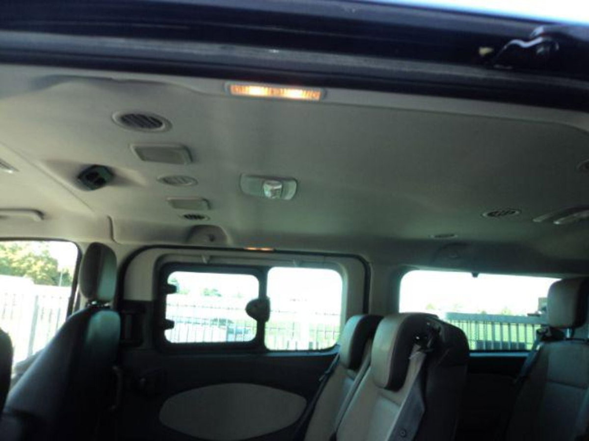 Ford Tourneo Custom 310 2.0 TDCi 130CV PC Titanium (7)