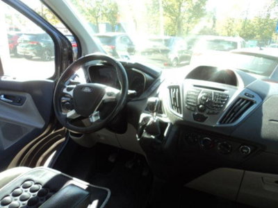 Ford Tourneo Custom 310 2.0 TDCi 130CV PC Titanium (9)