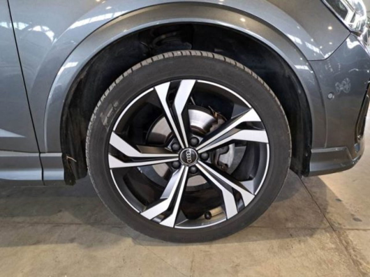 Audi Q3 Sportback 35 TDI quattro S tronic S line edition (15)
