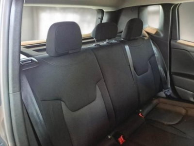 Jeep Renegade 1.6 Mjt 130 CV Longitude (9)