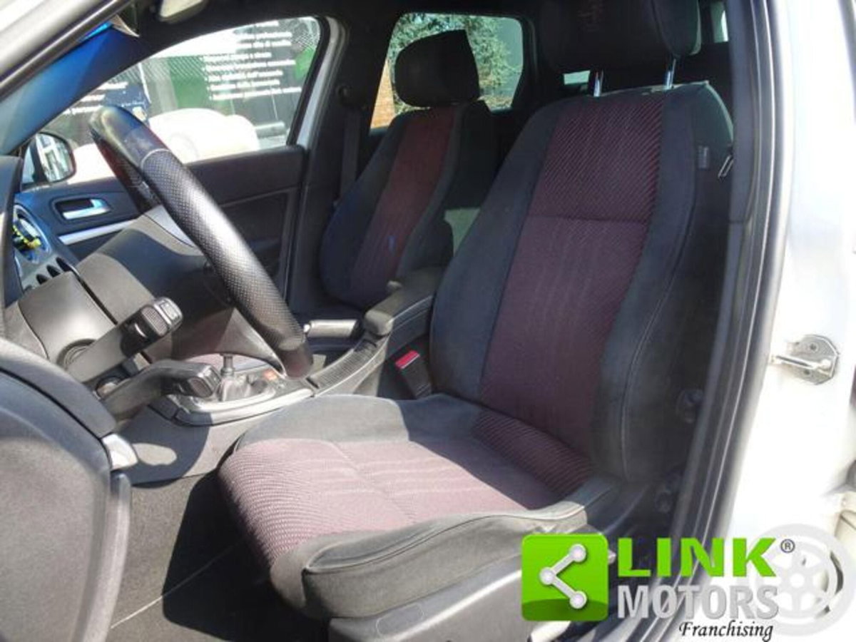 Alfa Romeo 159 SportWagon 1750 TBi Sportwagon Distinctive (5)