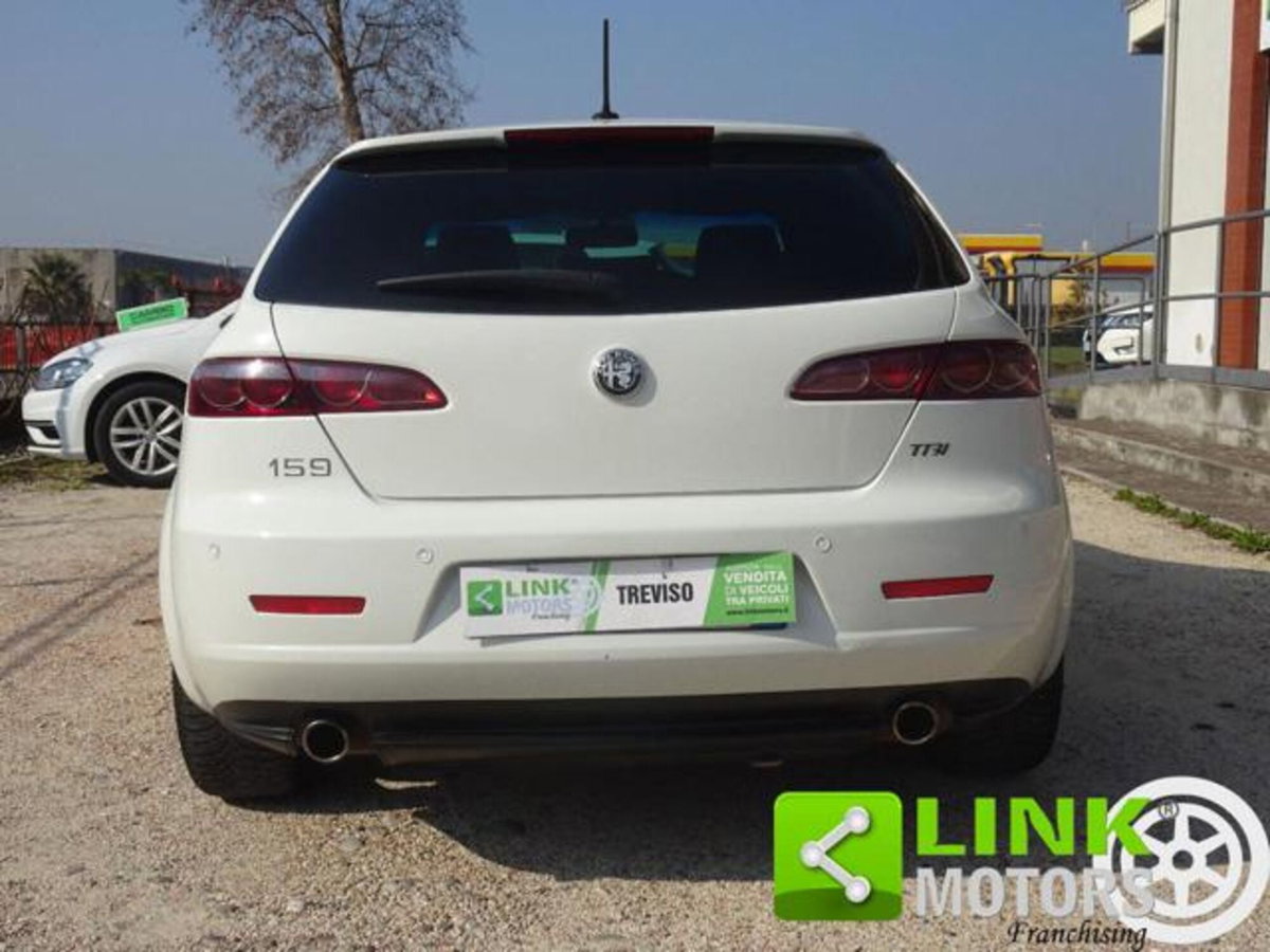 Alfa Romeo 159 SportWagon 1750 TBi Sportwagon Distinctive (8)