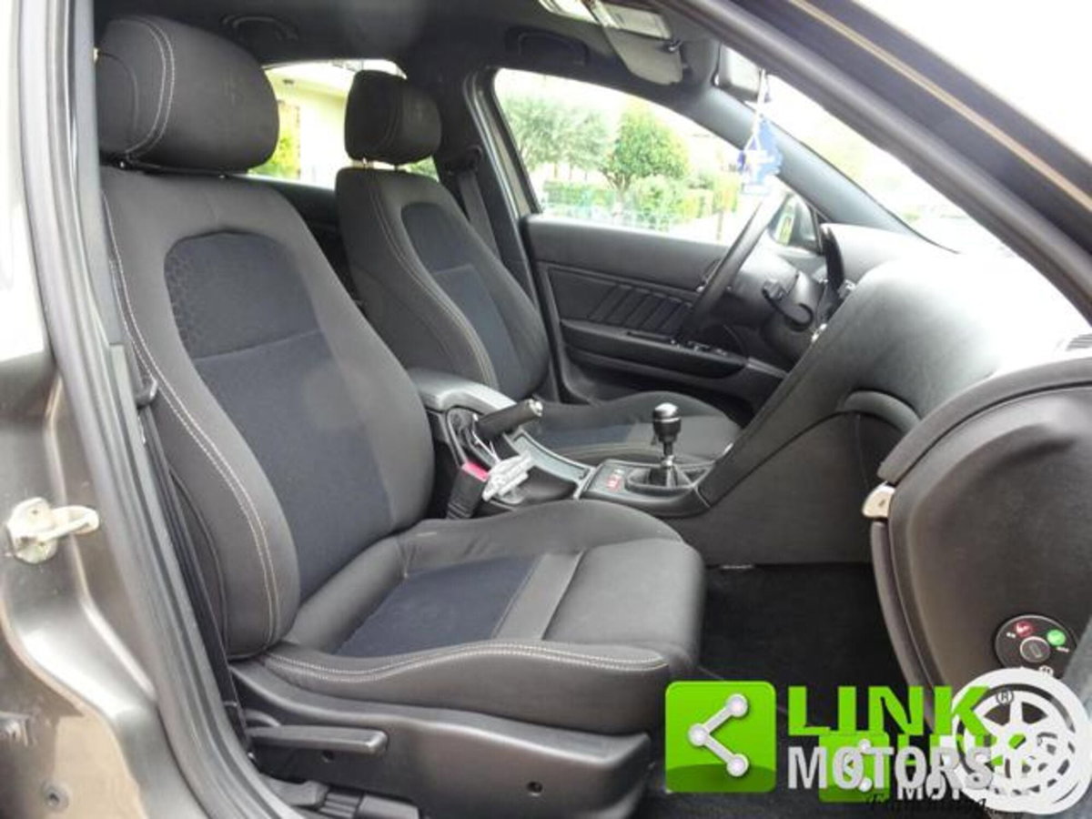 Alfa Romeo 159 1750 TBi Distinctive (12)