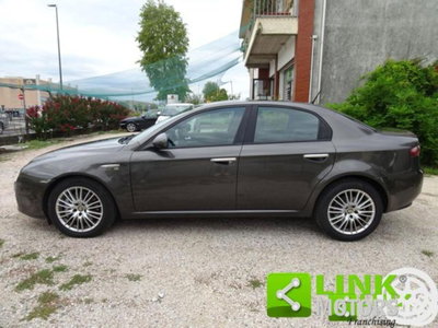 Alfa Romeo 159 1750 TBi Distinctive (2)