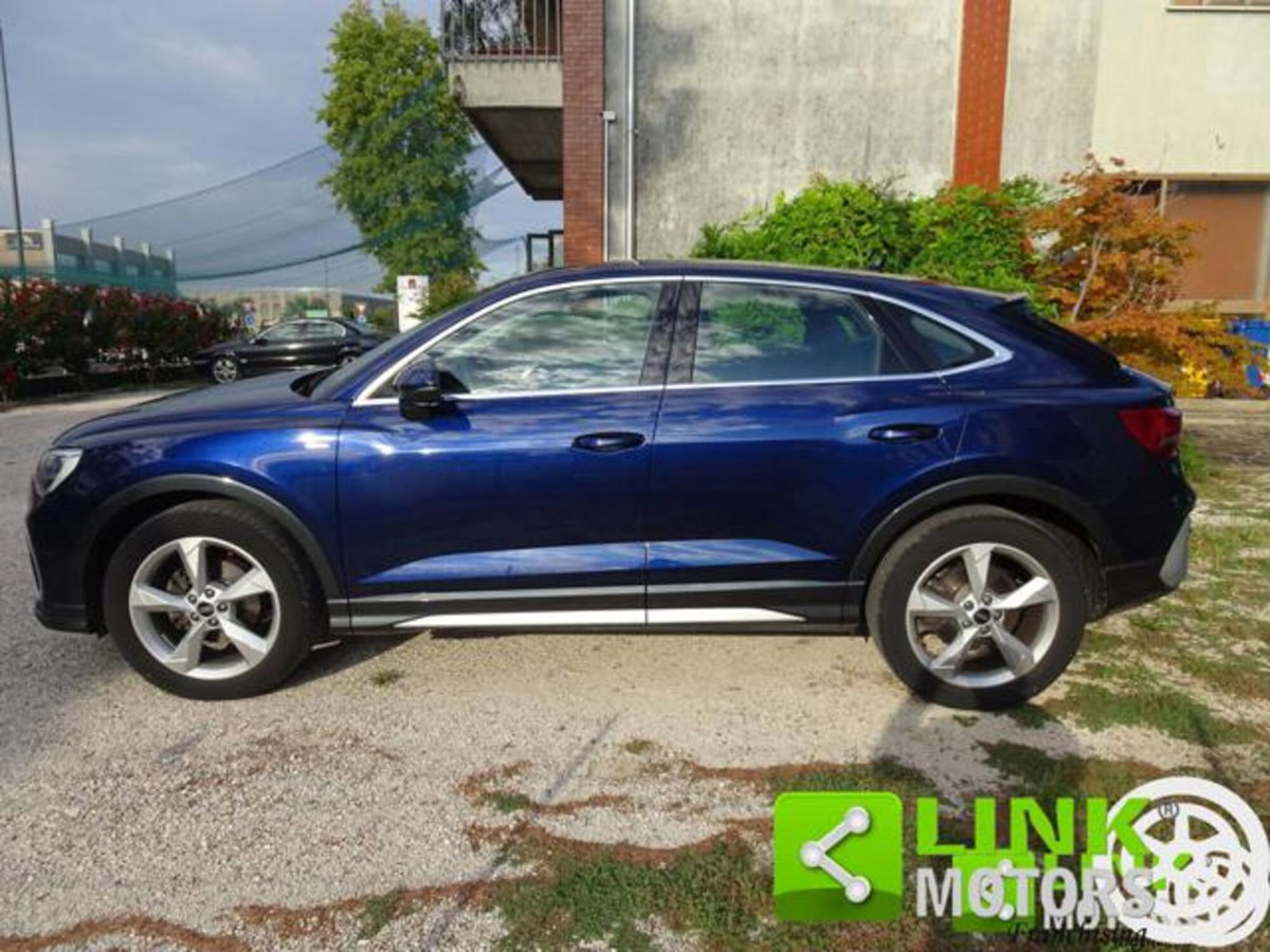Audi Q3 Sportback 35 TDI quattro S tronic Business Plus (2)
