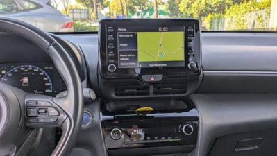 Toyota Yaris Cross 1.5h GR Sport Black Sky fwd 116cv e-cvt (12)